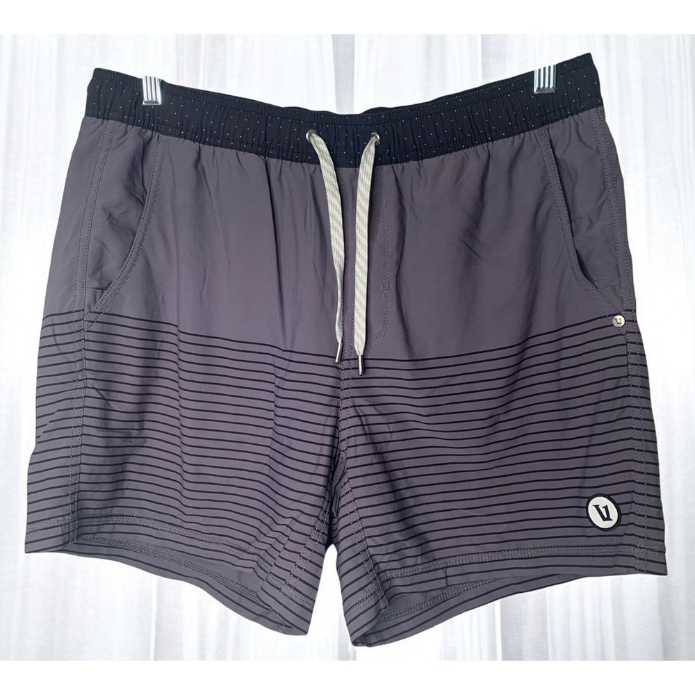 Vuori Mens Kore Shorts Size M Drawstring Elastic Waist Striped Athletic Beach